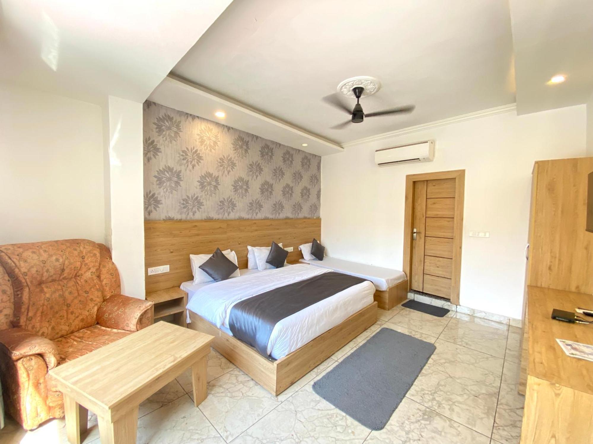 Sonu Guesthouse & Hostel, Rishikesh Exterior photo