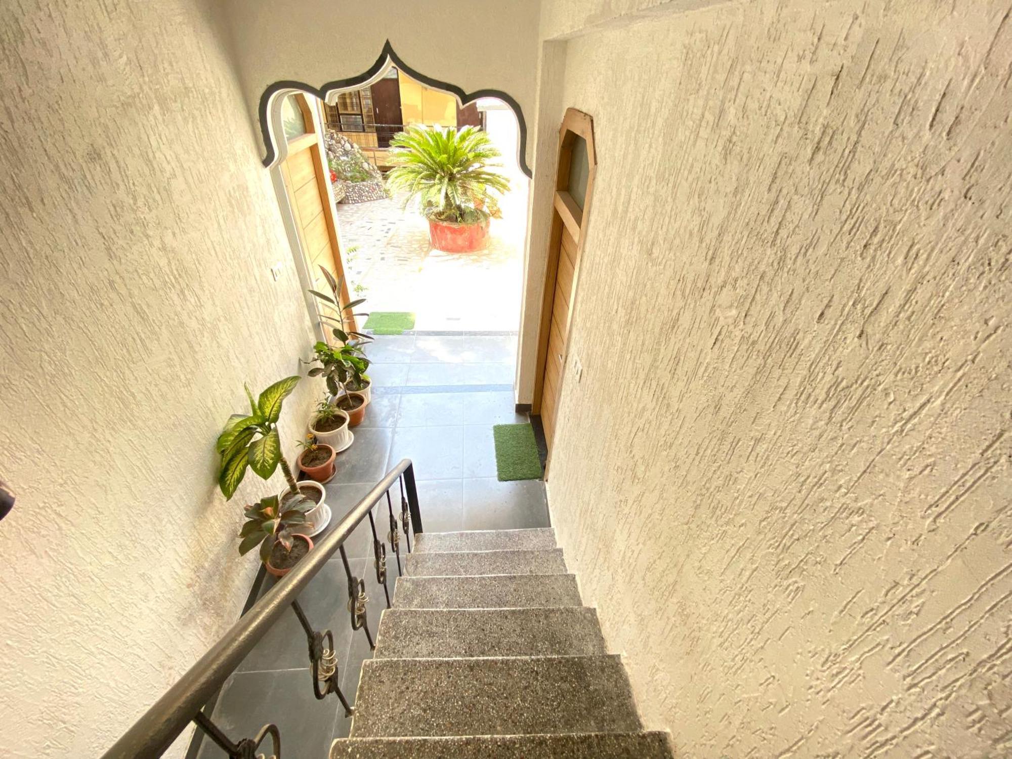Sonu Guesthouse & Hostel, Rishikesh Exterior photo