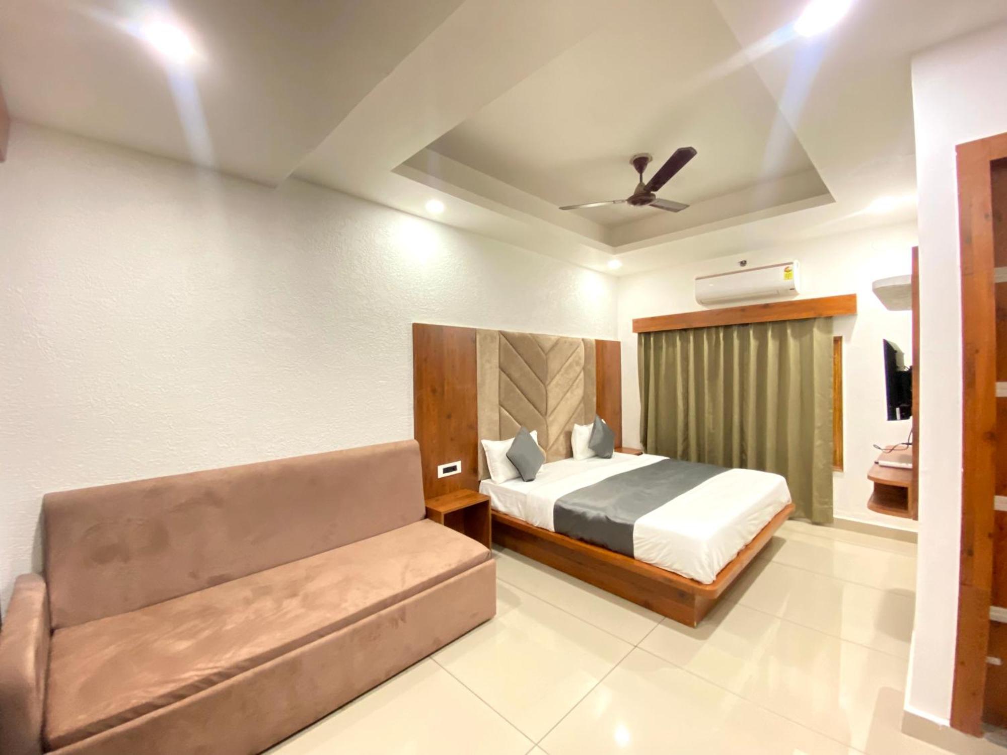 Sonu Guesthouse & Hostel, Rishikesh Exterior photo